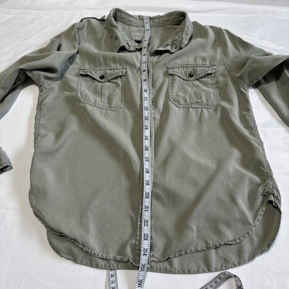 Universal Thread Women's Button Up Sz M Green Pockets Boho Army 100% Lyocell - Picture 7 of 10